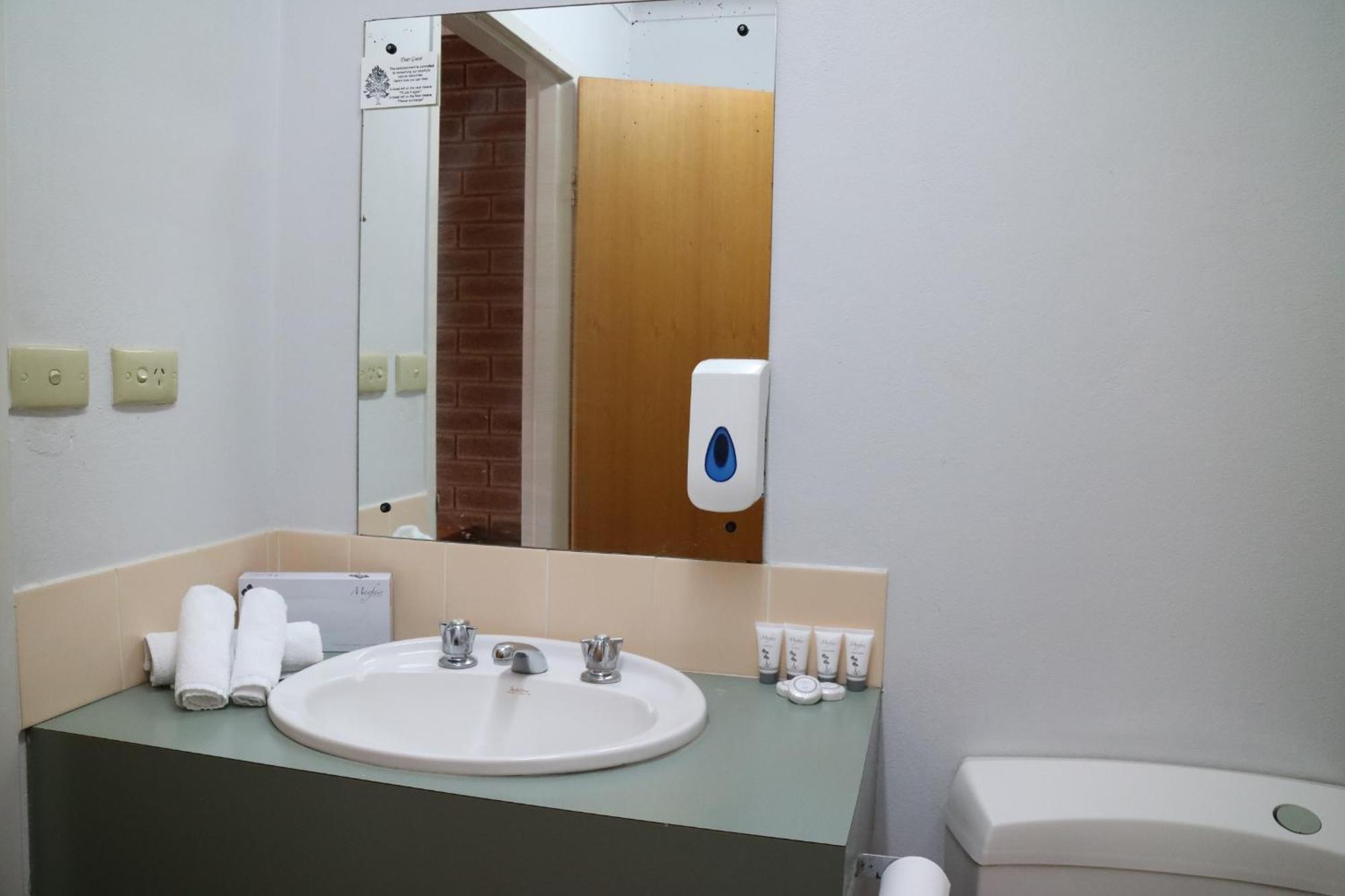 Corowa Golf Club Motel Εξωτερικό φωτογραφία